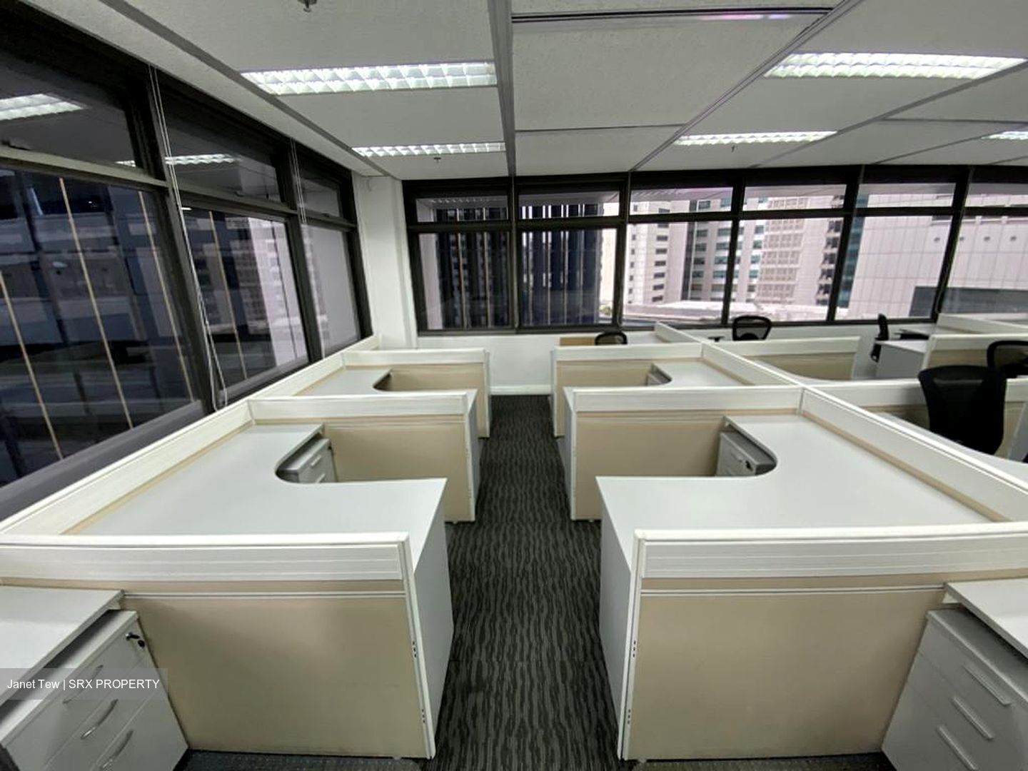 Singapore Land Tower (D1), Office #463743241